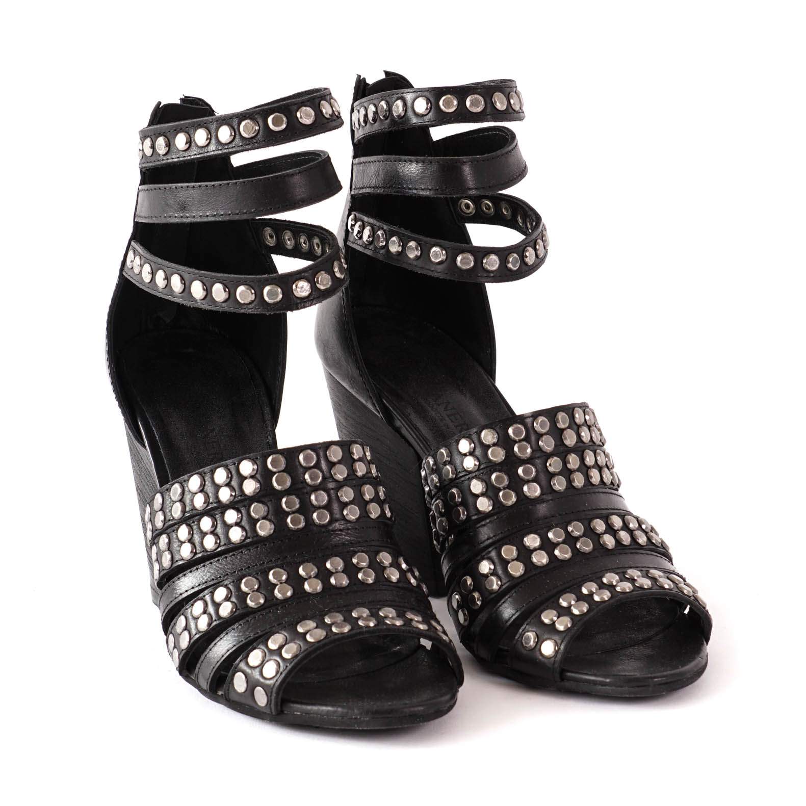 Vasarinės basutės uždaru kulnu