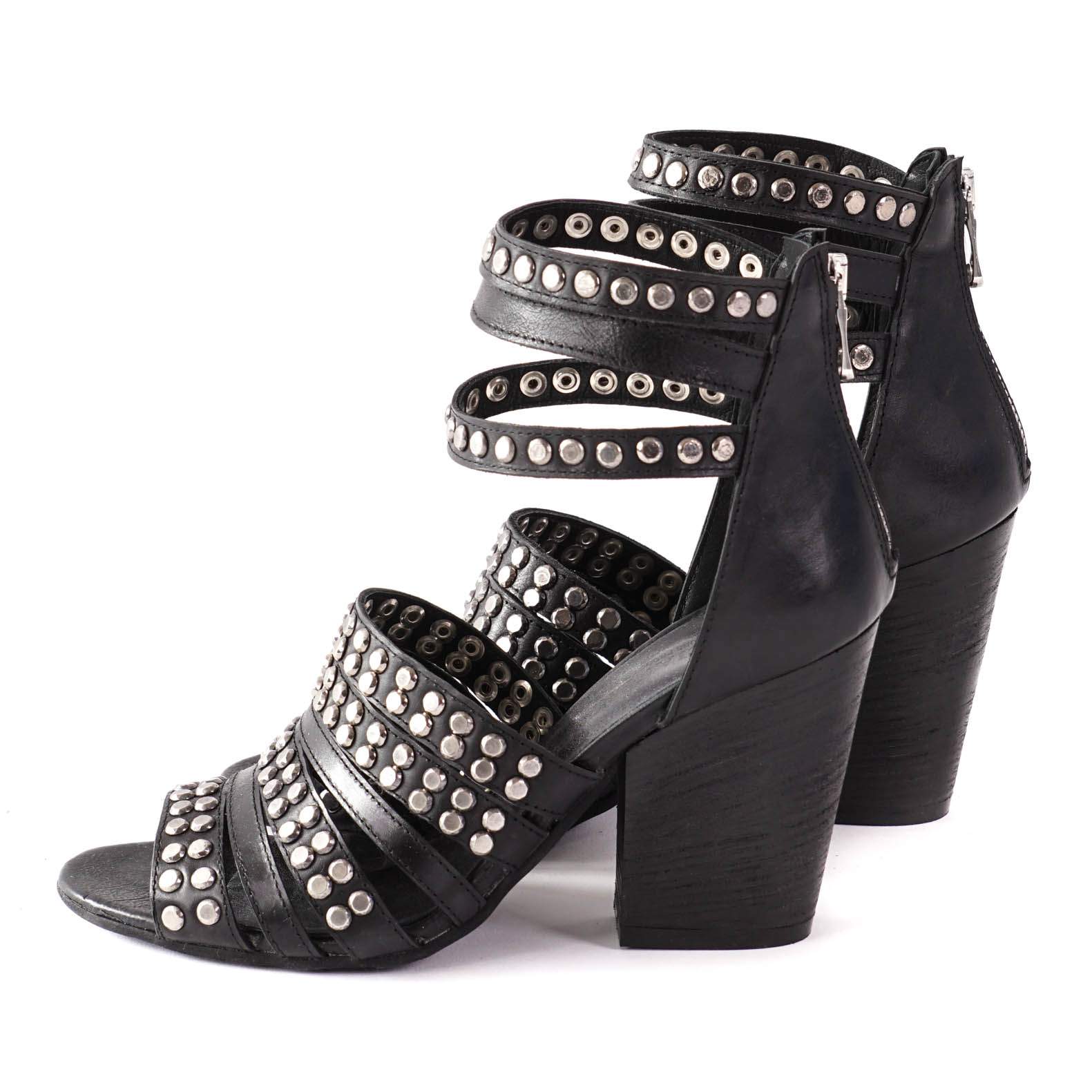 Vasarinės basutės uždaru kulnu