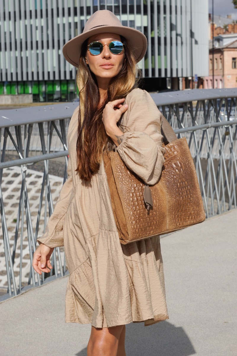 Elegantiška natūralios verstos odos moteriška rankinė